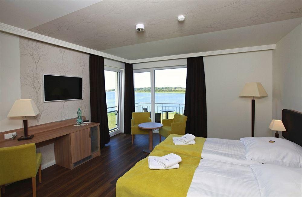Hotel Warnow Rostock Ngoại thất bức ảnh